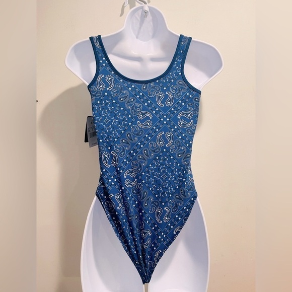 Isaac Morris Women's Size XS Blue Indigo Bandana Graphic Bodysuit - Picture 11 of 12